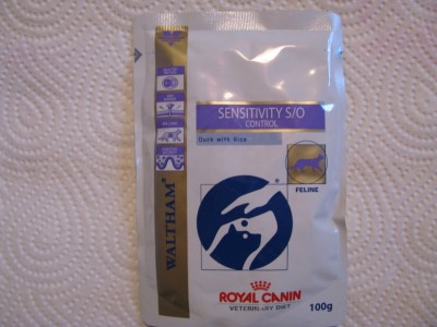 Royal Canin Sensitivity SO Ente mit Reis (816 x 612).jpg